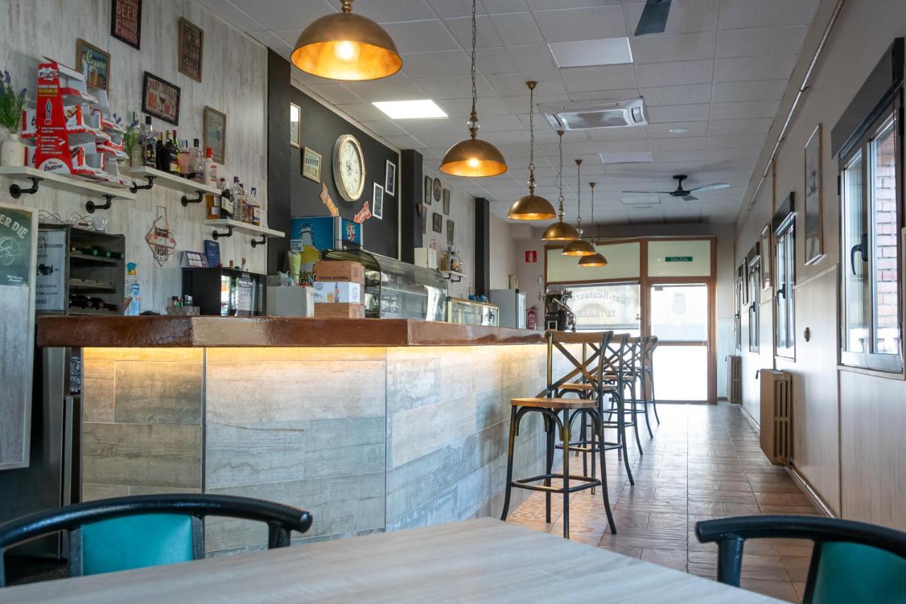 Alcañiz Hostal El Trillero מראה חיצוני תמונה